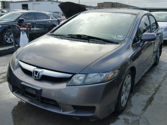 19XFA1F53AE077504 - 2010 HONDA CIVIC LX GRAY photo 2