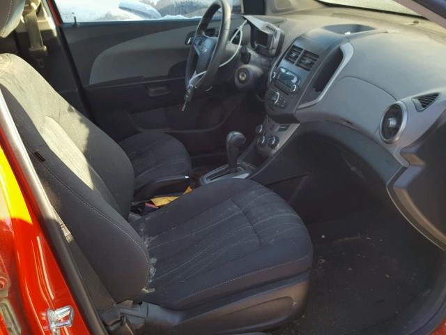 1G1JC6SH9D4137933 - 2013 CHEVROLET SONIC LT Narıncı foto 5