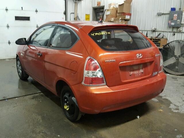 KMHCM36C99U108042 - 2009 HYUNDAI ACCENT GS ORANGE photo 3