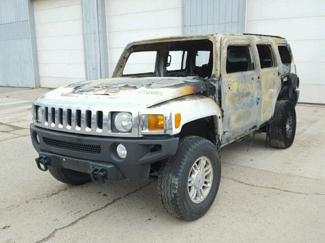 5GTDN13EX78254089 - 2007 HUMMER H3 WHITE photo 2