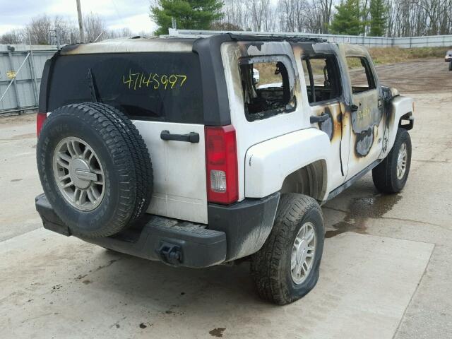 5GTDN13EX78254089 - 2007 HUMMER H3 WHITE photo 4