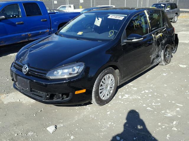 WVWDB7AJXDW137221 - 2013 VOLKSWAGEN GOLF 黑色 照片 2