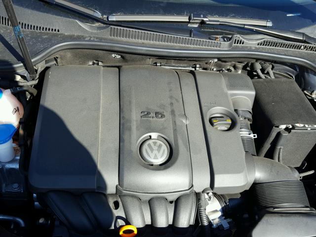 WVWDB7AJXDW137221 - 2013 VOLKSWAGEN GOLF 黑色 照片 7