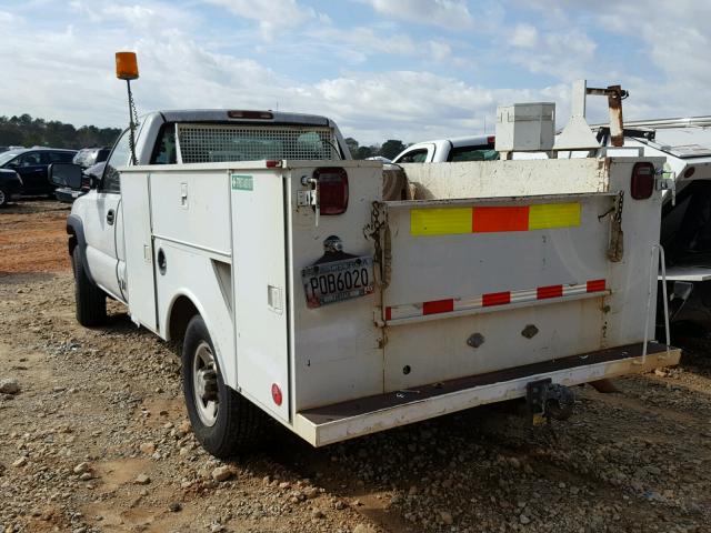 1GBHC24171E243385 - 2001 CHEVROLET SILVERADO WHITE photo 3