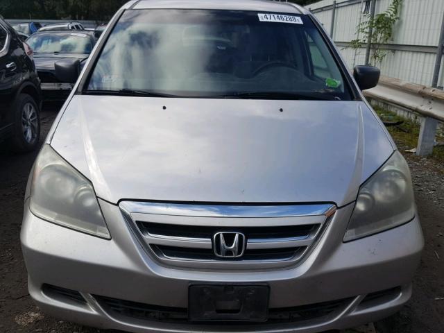 5FNRL38297B133177 - 2007 HONDA ODYSSEY LX SILVER photo 9