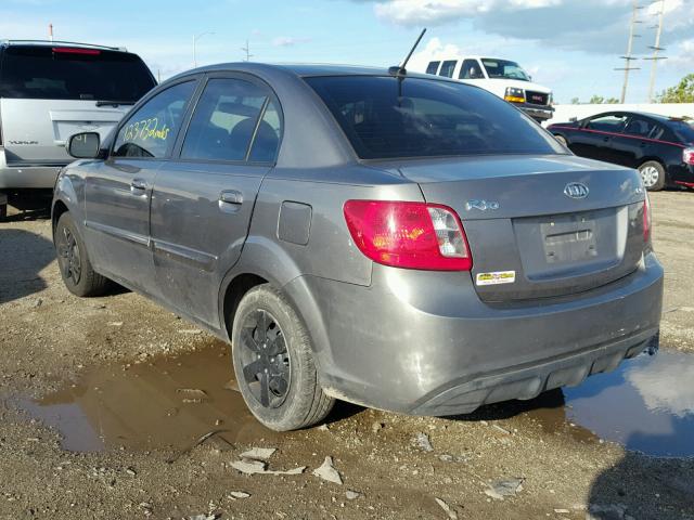 KNADH4A31B6868242 - 2011 KIA RIO BASE GRAY photo 3