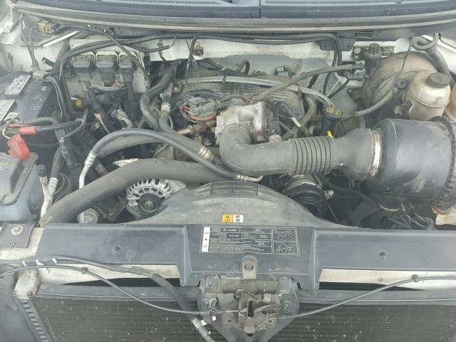 1FTRF12238KB80374 - 2008 FORD F150 Biały zdjęcie 7