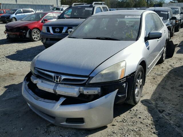 1HGCM56796A144556 - 2006 HONDA ACCORD EX SILVER photo 2