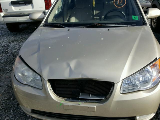 KMHDU46DX7U080428 - 2007 HYUNDAI ELANTRA GL GOLD photo 7