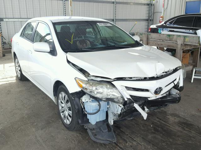 2T1BU4EE0CC855039 - 2012 TOYOTA COROLLA BA WHITE photo 1