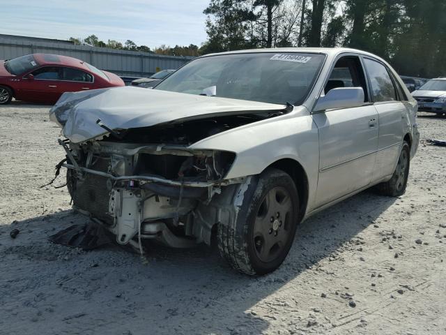 4T1BF28BX3U297277 - 2003 TOYOTA AVALON XL SILVER photo 2