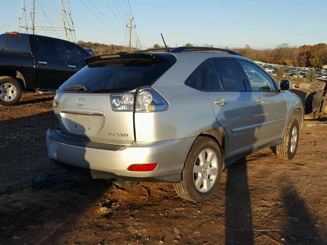 2T2HA31U45C043025 - 2005 LEXUS RX 330 SILVER photo 4