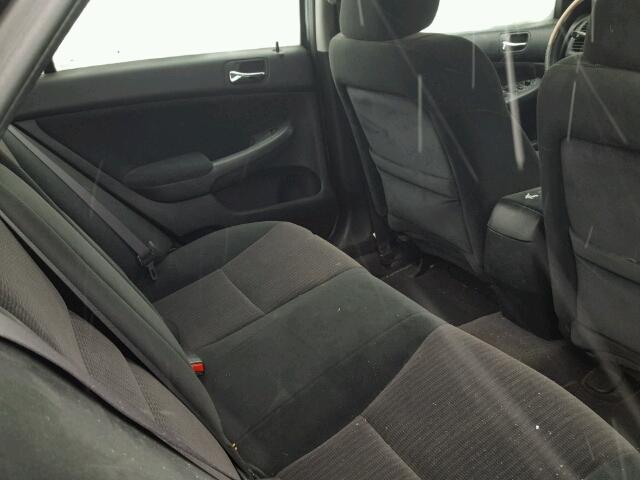 1HGCM56475A800290 - 2005 HONDA ACCORD LX GRAY photo 6