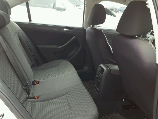 3VW2K7AJ5CM346692 - 2012 VOLKSWAGEN JETTA BASE WHITE photo 6