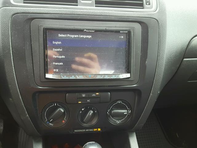 3VW2K7AJ5CM346692 - 2012 VOLKSWAGEN JETTA BASE WHITE photo 9