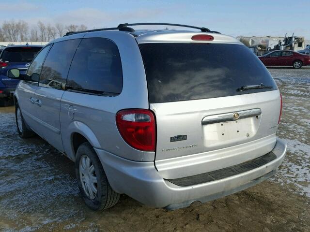 2A4GP54LX6R889913 - 2006 CHRYSLER TOWN & COU SILVER photo 3