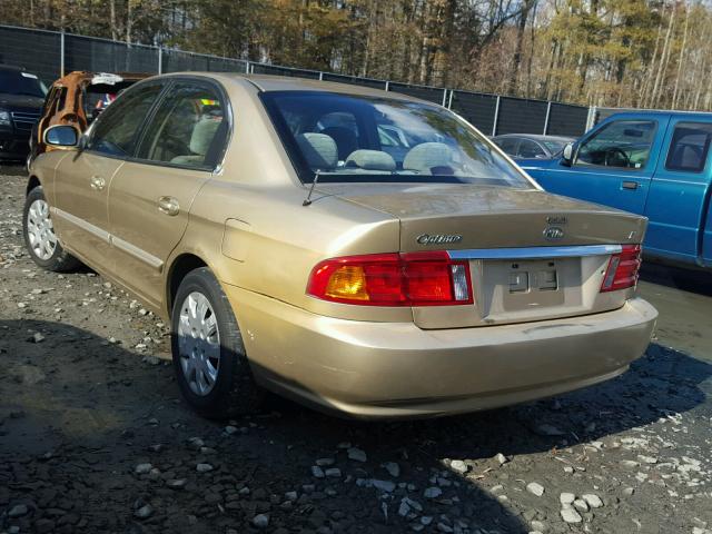 KNAGD126025162398 - 2002 KIA OPTIMA MAG TAN photo 3