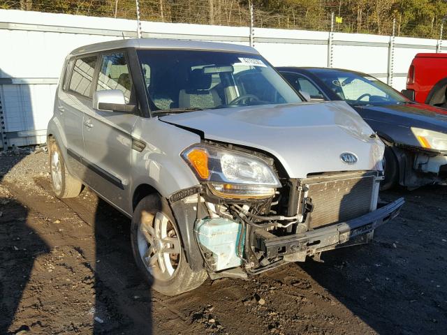 KNDJT2A25B7706768 - 2011 KIA SOUL + SILVER photo 1