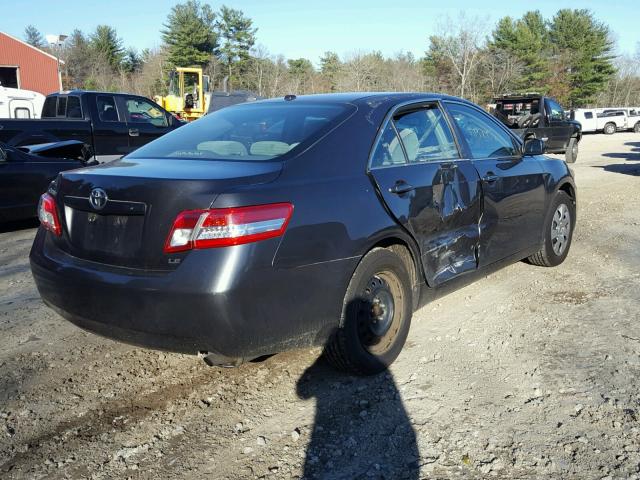 4T1BF3EK7BU138399 - 2011 TOYOTA CAMRY BASE GRAY photo 4