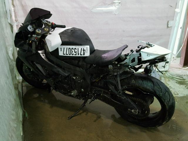 JS1GN7DA262104976 - 2006 SUZUKI GSX-R600 K BLACK photo 3