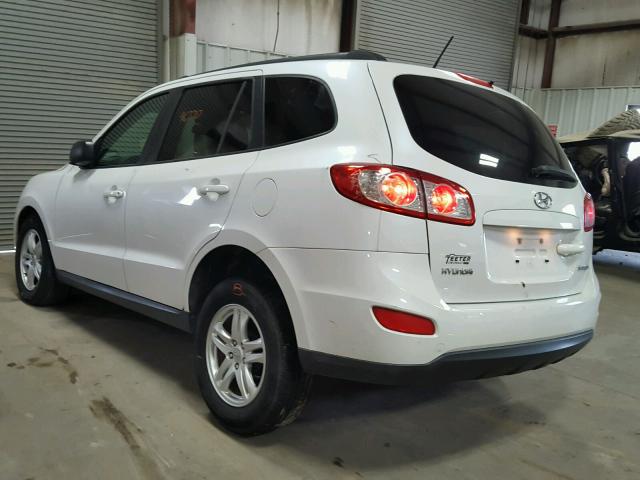 5XYZG3AB3BG056273 - 2011 HYUNDAI SANTA FE G WHITE photo 3