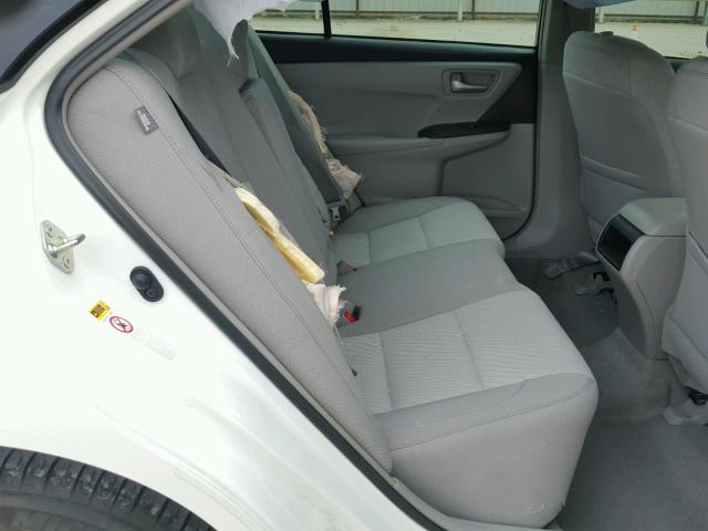 4T4BF1FK1FR491333 - 2015 TOYOTA CAMRY LE WHITE photo 6
