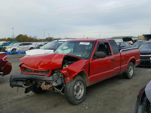 1GTCS1941Y8192724 - 2000 GMC SONOMA RED photo 2