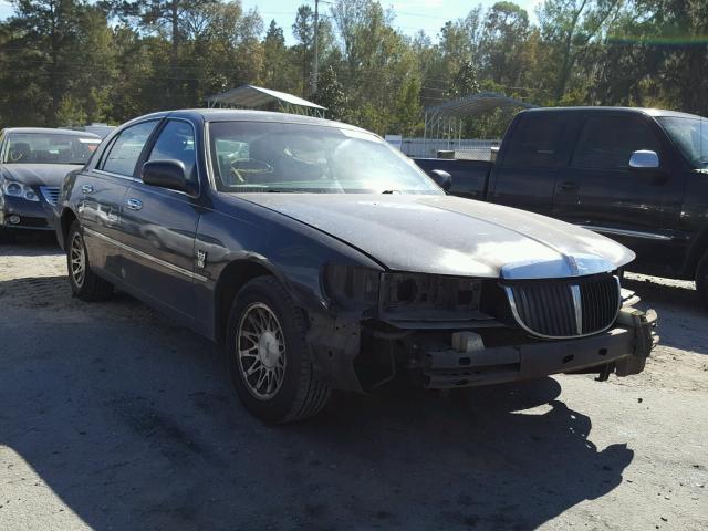 1LNHM82W41Y673296 - 2001 LINCOLN TOWN CAR S GRAY photo 1