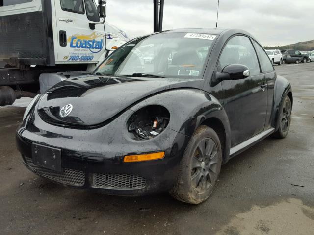 3VWRG31C68M508850 - 2008 VOLKSWAGEN NEW BEETLE BLACK photo 2