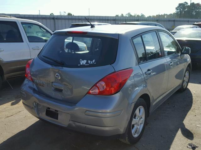 3N1BC13E97L358372 - 2007 NISSAN VERSA S GRAY photo 4