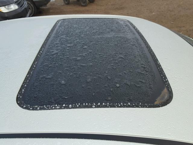 4T1BF30K54U572685 - 2004 TOYOTA CAMRY LE 银色 照片 9