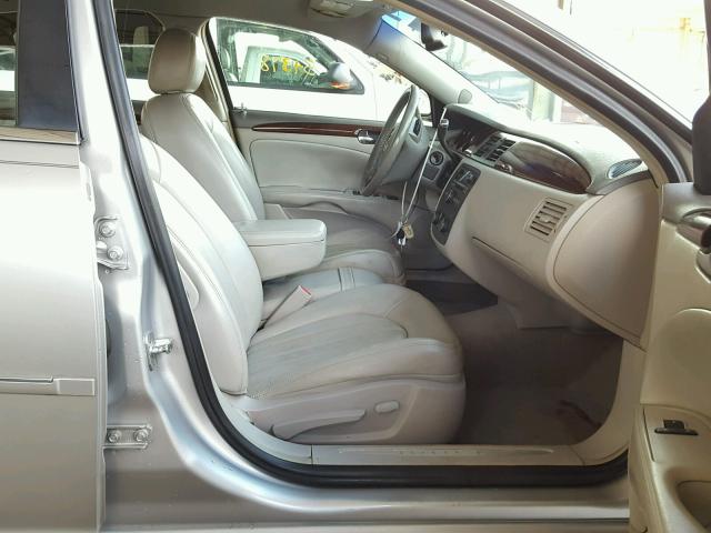 1G4HD57256U149237 - 2006 BUICK LUCERNE CX SILVER photo 5