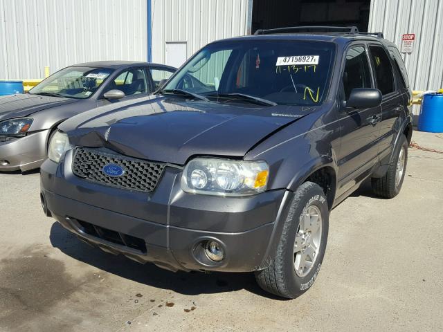 1FMYU941X5KA56534 - 2005 FORD ESCAPE LIM GRAY photo 2