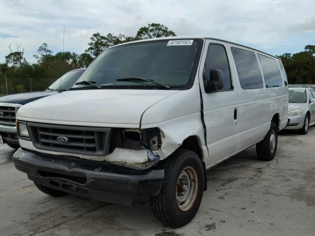 1FBSS31L55HB02212 - 2005 FORD ECONOLINE WHITE photo 2