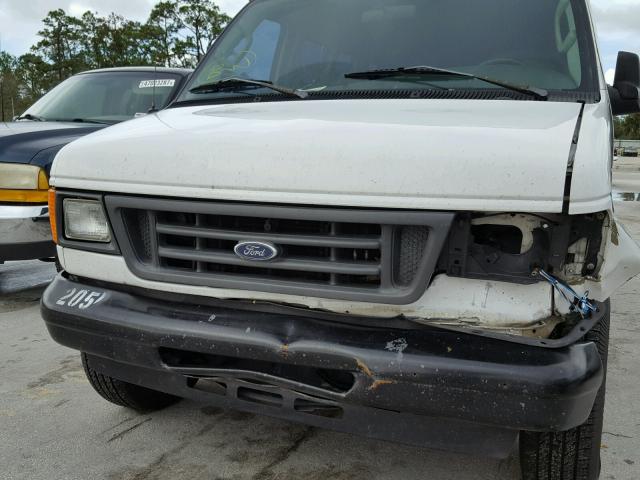 1FBSS31L55HB02212 - 2005 FORD ECONOLINE WHITE photo 9