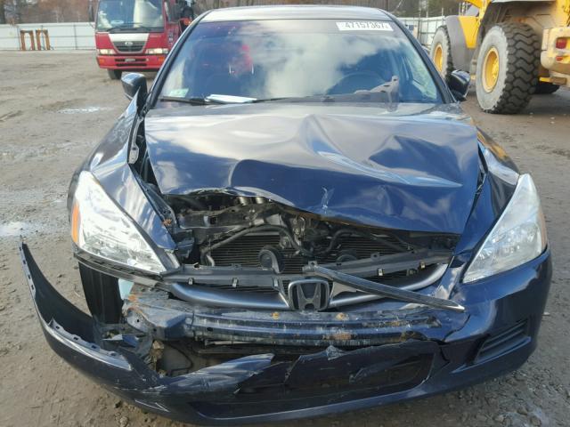 1HGCM56176A015498 - 2006 HONDA ACCORD VAL BLUE photo 9