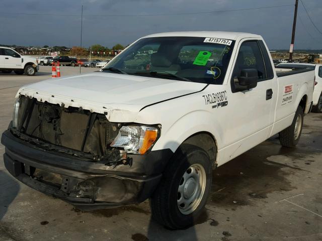 1FTNF1CF1BKD98143 - 2011 FORD F150 WHITE photo 2