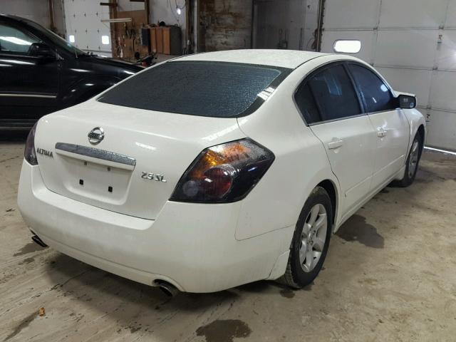 1N4AL21E67C147357 - 2007 NISSAN ALTIMA 2.5 WHITE photo 4