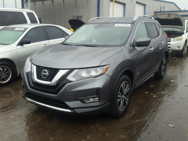 5N1ET2MT5JC811513 - 2018 NISSAN ROGUE SV H GRAY photo 2