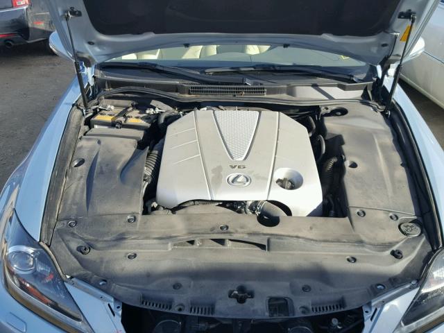 JTHCE5C25B5001237 - 2011 LEXUS IS 350 BLUE photo 7