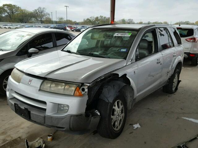 5GZCZ53464S865420 - 2004 SATURN VUE SILVER photo 2