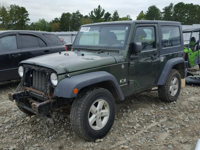 1J4FA24167L103335 - 2007 JEEP WRANGLER X GREEN photo 2