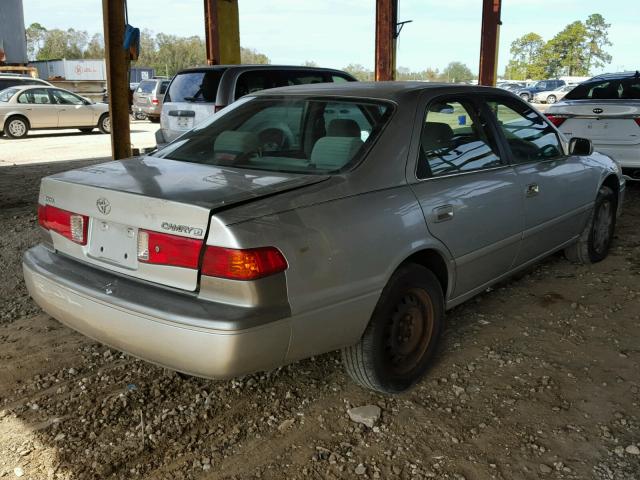 4T1BG22K5YU701776 - 2000 TOYOTA CAMRY GRAY photo 4