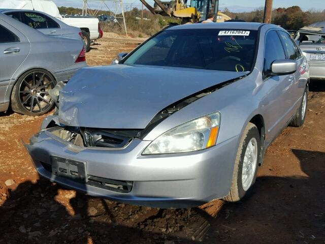 1HGCM55324A146208 - 2004 HONDA ACCORD LX SILVER photo 2