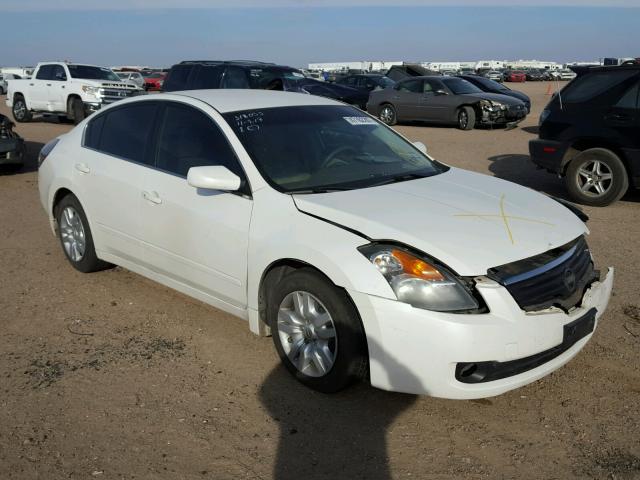 1N4AL21E19N432636 - 2009 NISSAN ALTIMA 2.5 WHITE photo 1