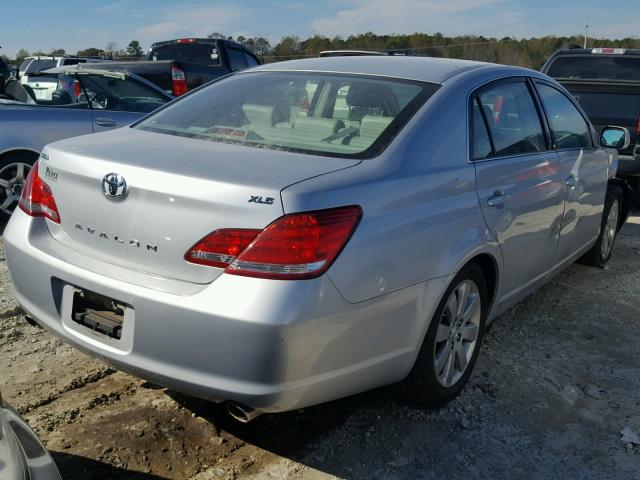 4T1BK36B47U198321 - 2007 TOYOTA AVALON XL SILVER photo 4