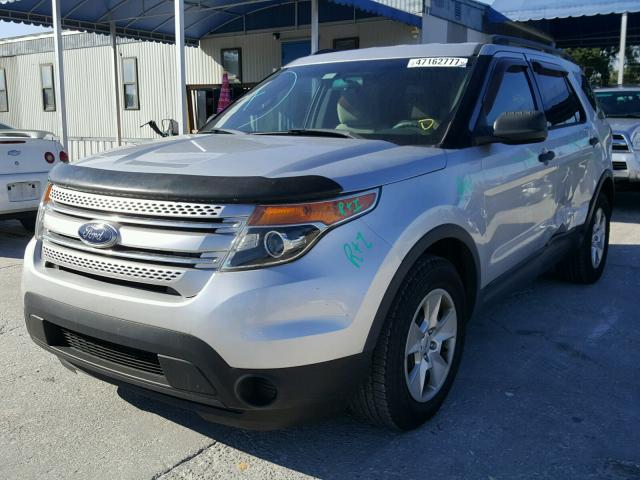 1FMHK7B85CGA30546 - 2012 FORD EXPLORER SILVER photo 2