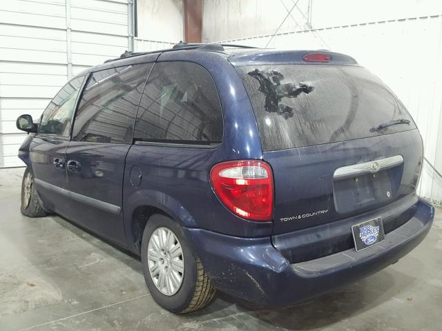 1C4GP45R65B263579 - 2005 CHRYSLER TOWN & COU BLUE photo 3