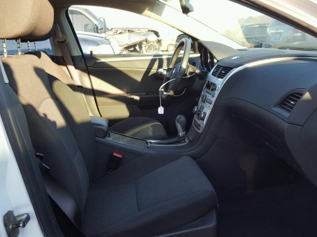 1G1ZC5EB4AF139741 - 2010 CHEVROLET MALIBU 1LT 白色 照片 5