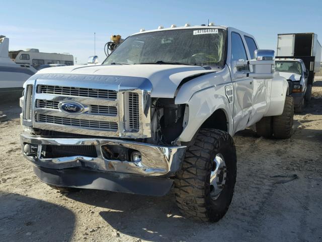 1FTWW3DR5AEA68768 - 2010 FORD F350 SUPER WHITE photo 2